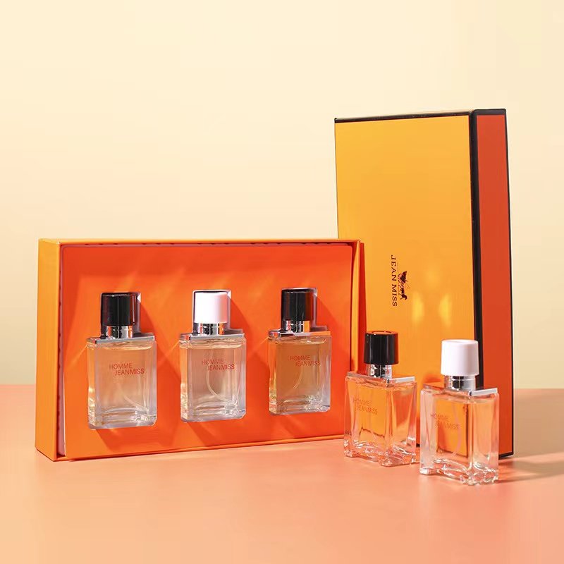 Original brand perfume Men Cologne Set Woody Fragrance Perfume Gift Box Set Factory Direct Supplier