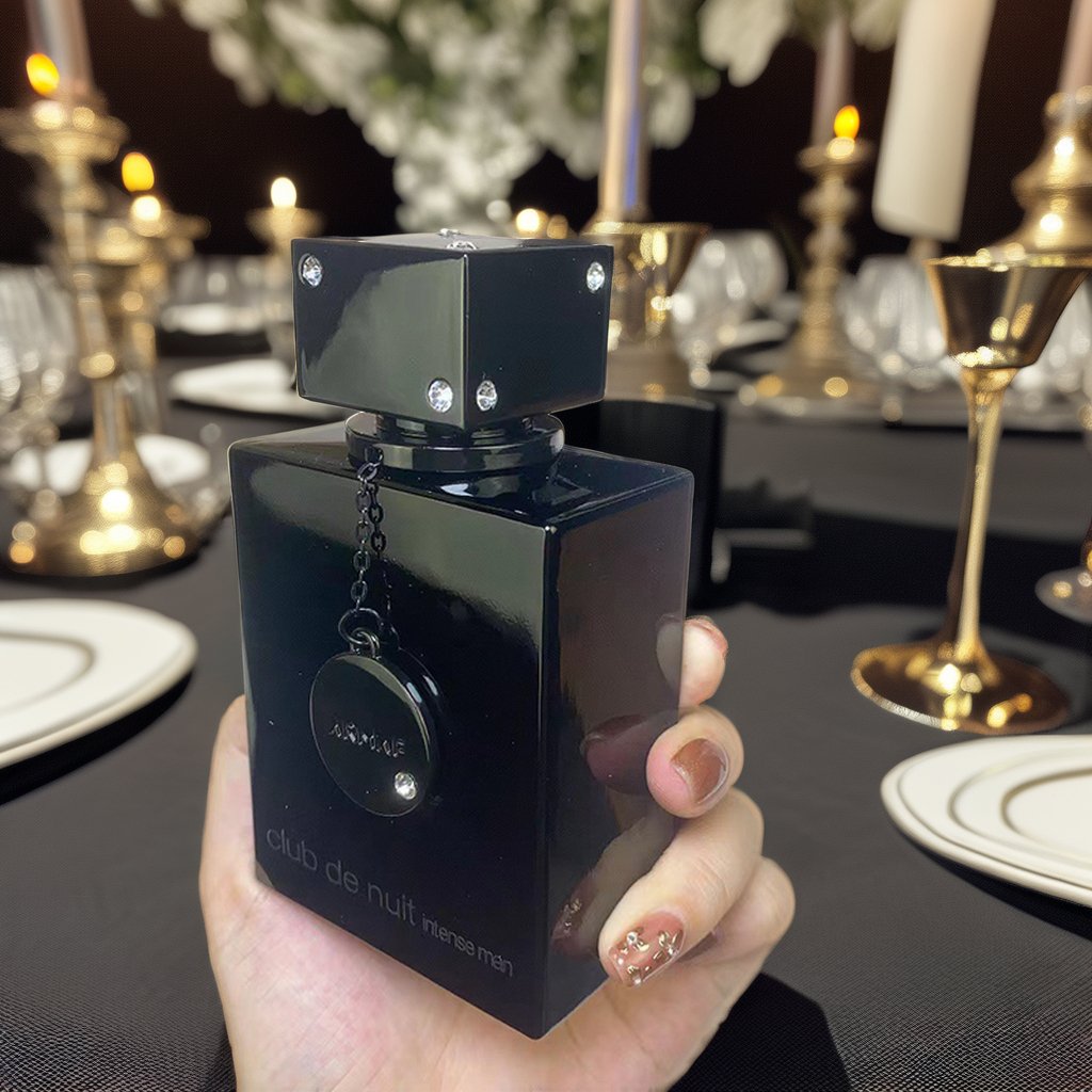 Armaf Club Nuit 105ml Men's Long-Lasting Body Perfume Original Dubai Brand with Honey Lemon Fragrances 105ml Capacity
