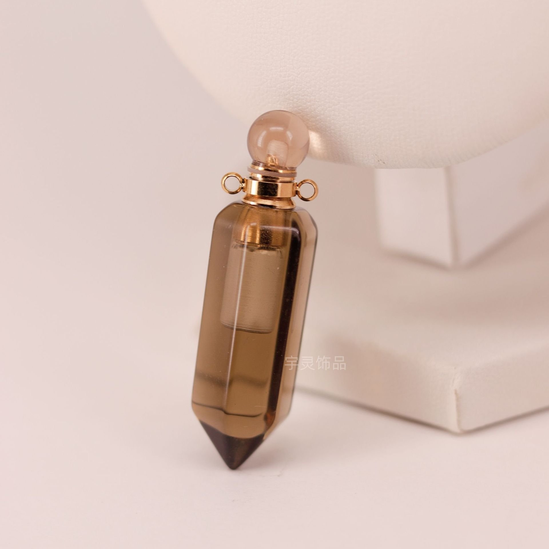 Hexagonal prism ball crystal pillar massage gemstone essential oil bottle pendant necklace fashion accessory gift
