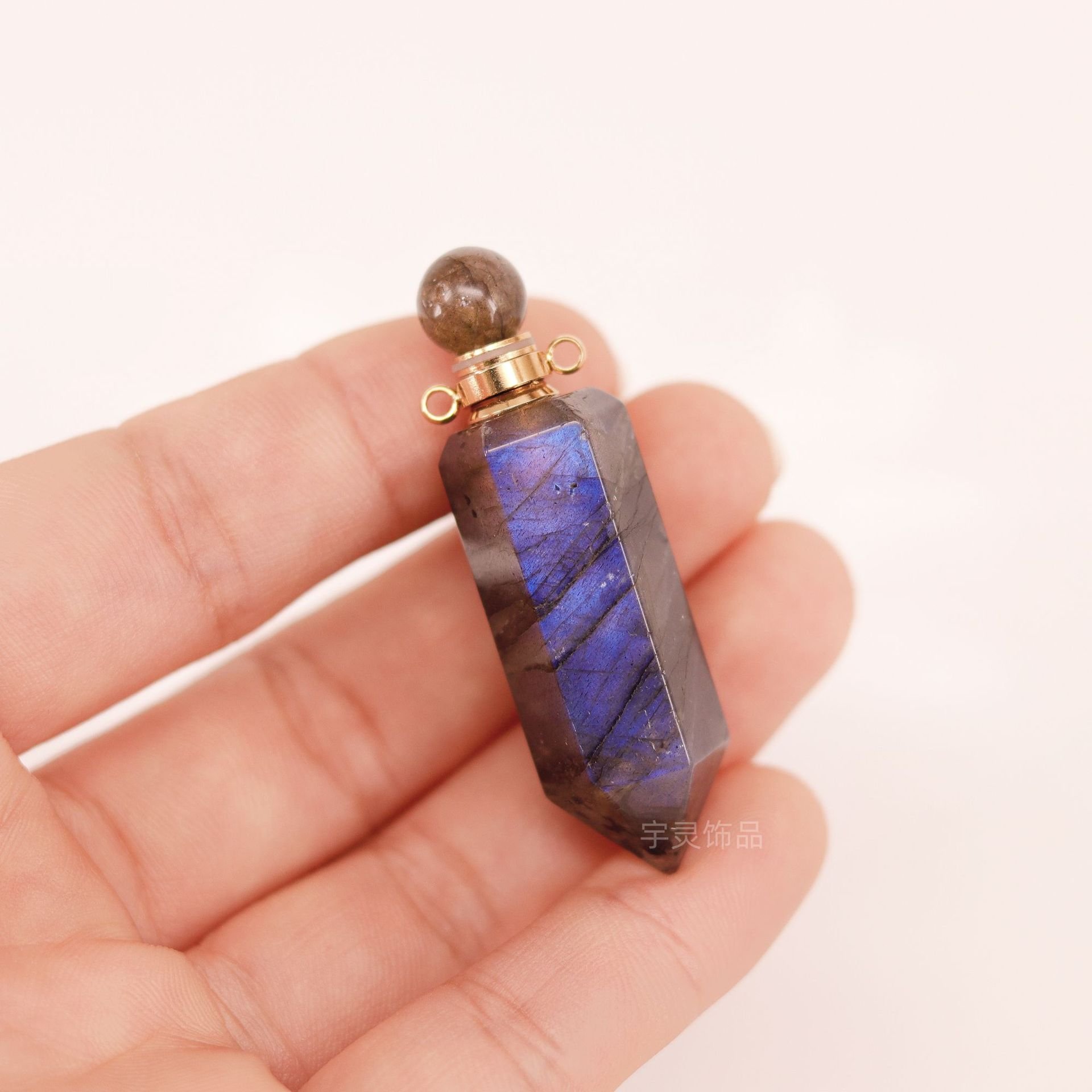 Hexagonal prism ball crystal pillar massage gemstone essential oil bottle pendant necklace fashion accessory gift