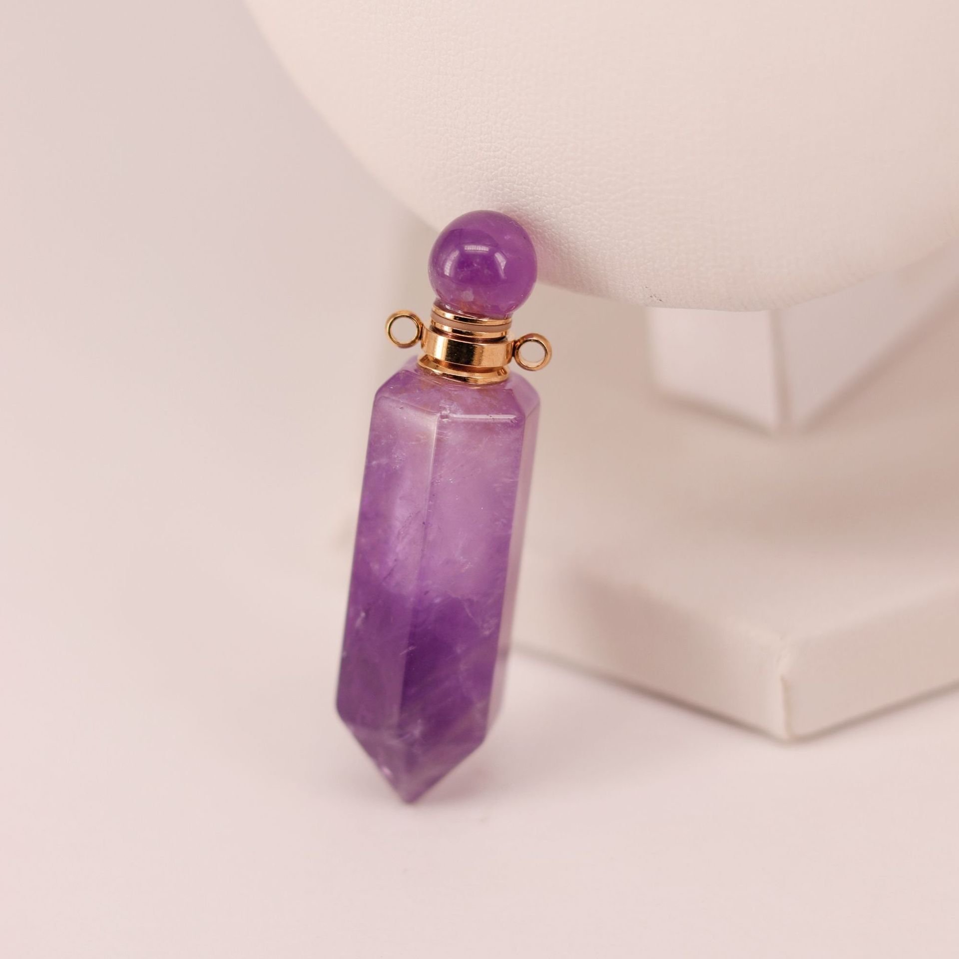 Hexagonal prism ball crystal pillar massage gemstone essential oil bottle pendant necklace fashion accessory gift