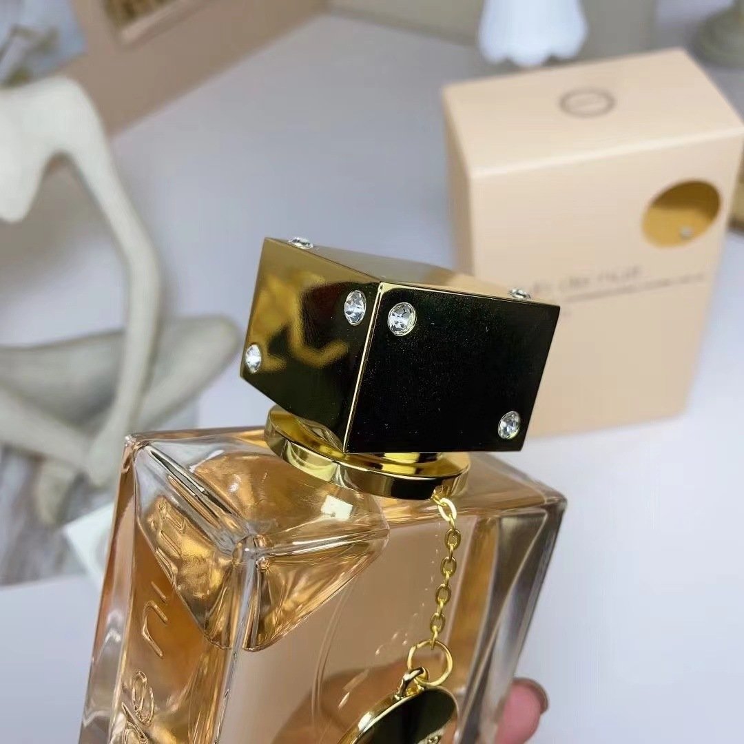 Original brand Amaf Armaf Nightclub Carnival Club Perfume 105ml Arab Dubai high-end men's and women's perfume spray