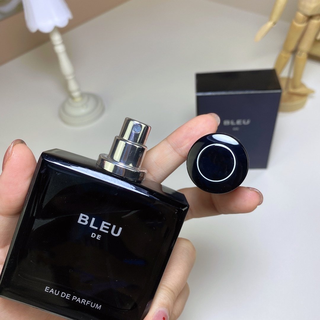 High Quality Men's Perfume 100ml Men's Long Lasting Perfume Body Spray Wooden Perfume