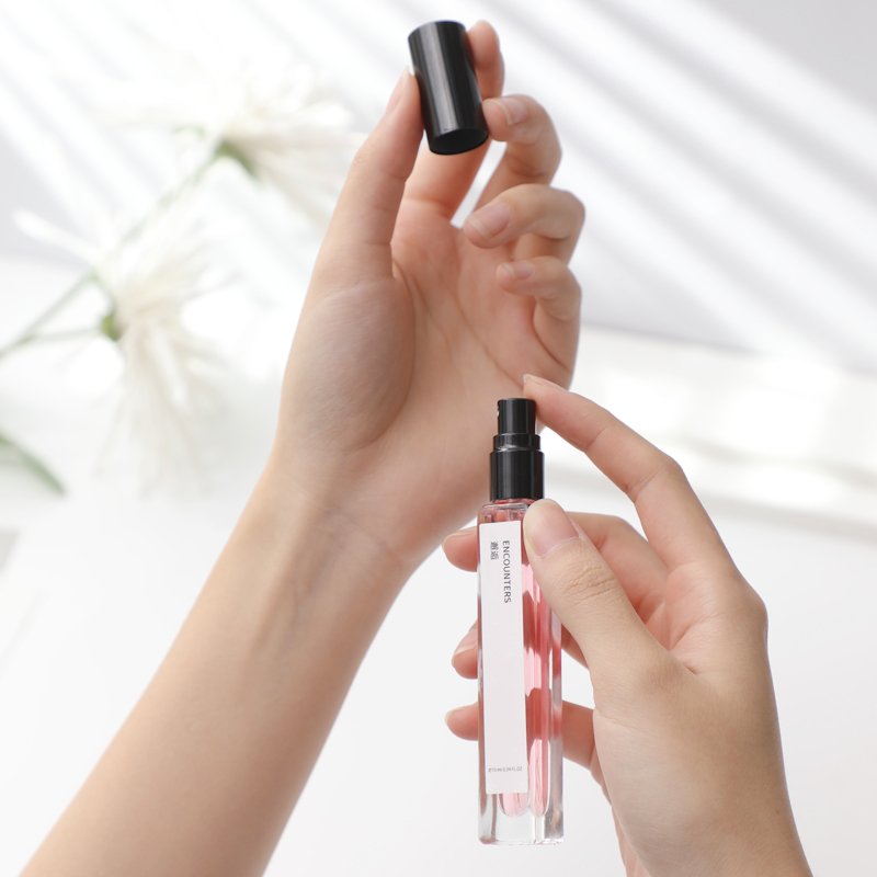 ZUOYE FACTORY 10ML Hot selling Long lasting fragrance Floral Woody perfumes original women men's perfume