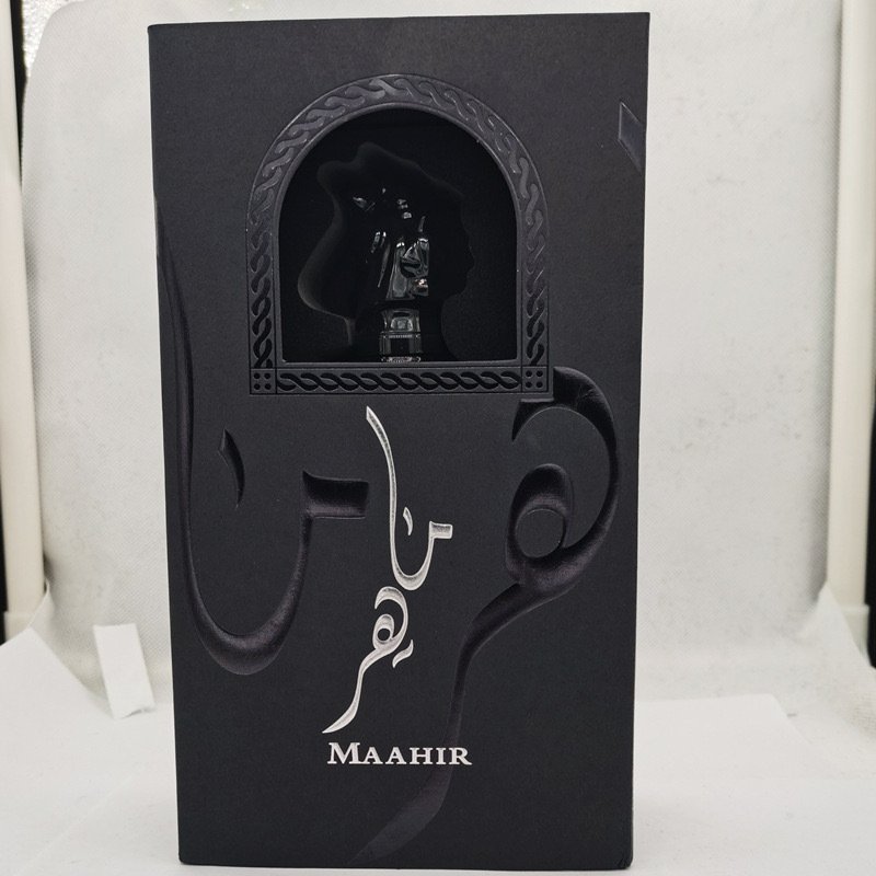 Wholesale High Quality Black Horse Head Luxury Gift Box Arabic Men's Perfume Hot Selling Middle East Dubai Perfume