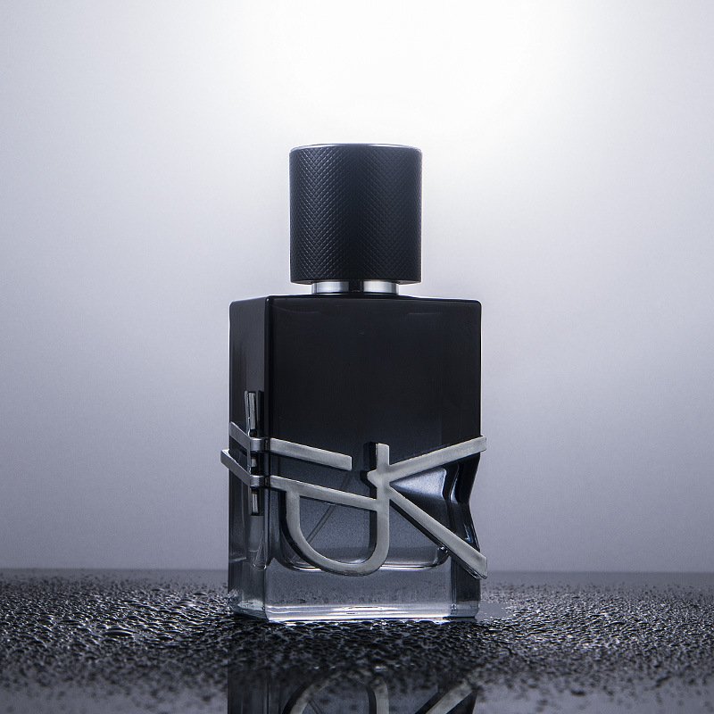 Wholesale original Men's 50ml Ocean Scent Perfume Male Gentleman Long-Lasting Light Cologne Fragrance Body Spray in Daily Use