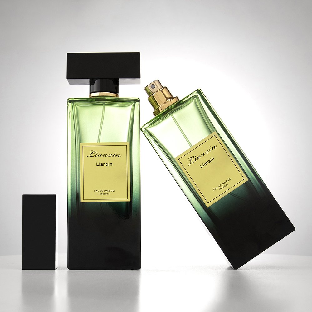 80ml Black Men's Customized Empty Cologne Bottles Luxury Flat Glass Square Perfume Bottle