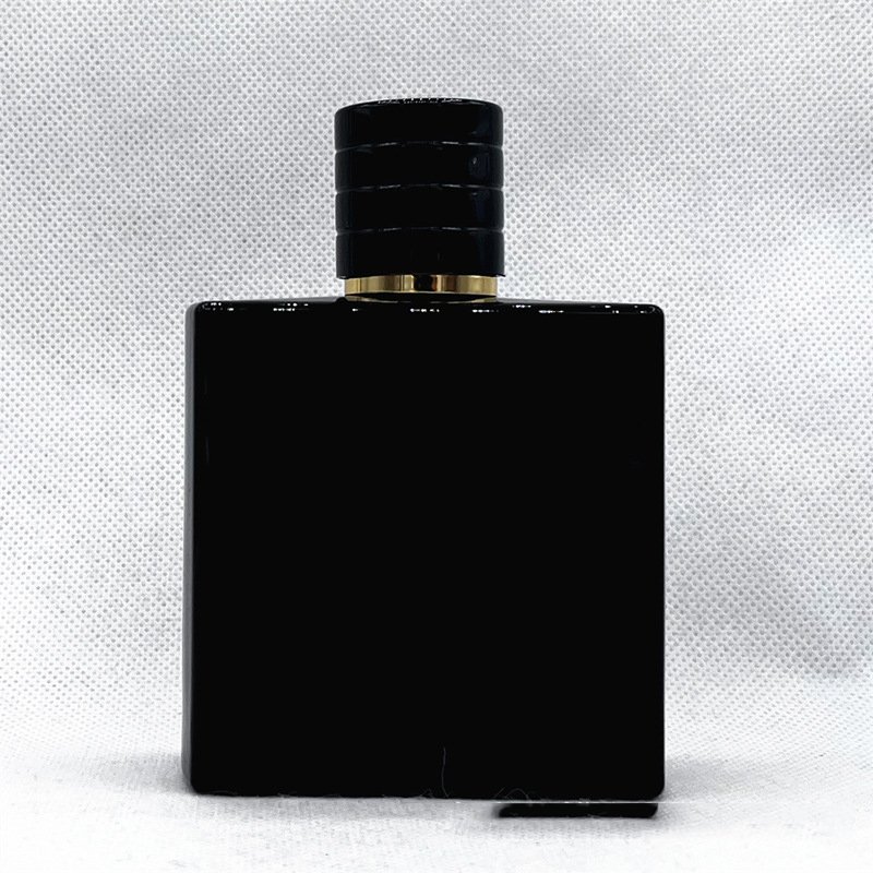 High quality 100ML Black Mustang Middle East arabic Hot Trade Dubai Export Lasting Woody unisex men's perfume