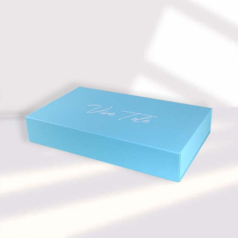 Luxury Folding Carton Boxes Custom Logo Paper Gift Packaging Magnetic Closure Recycled Cardboard Box Foil Embossing