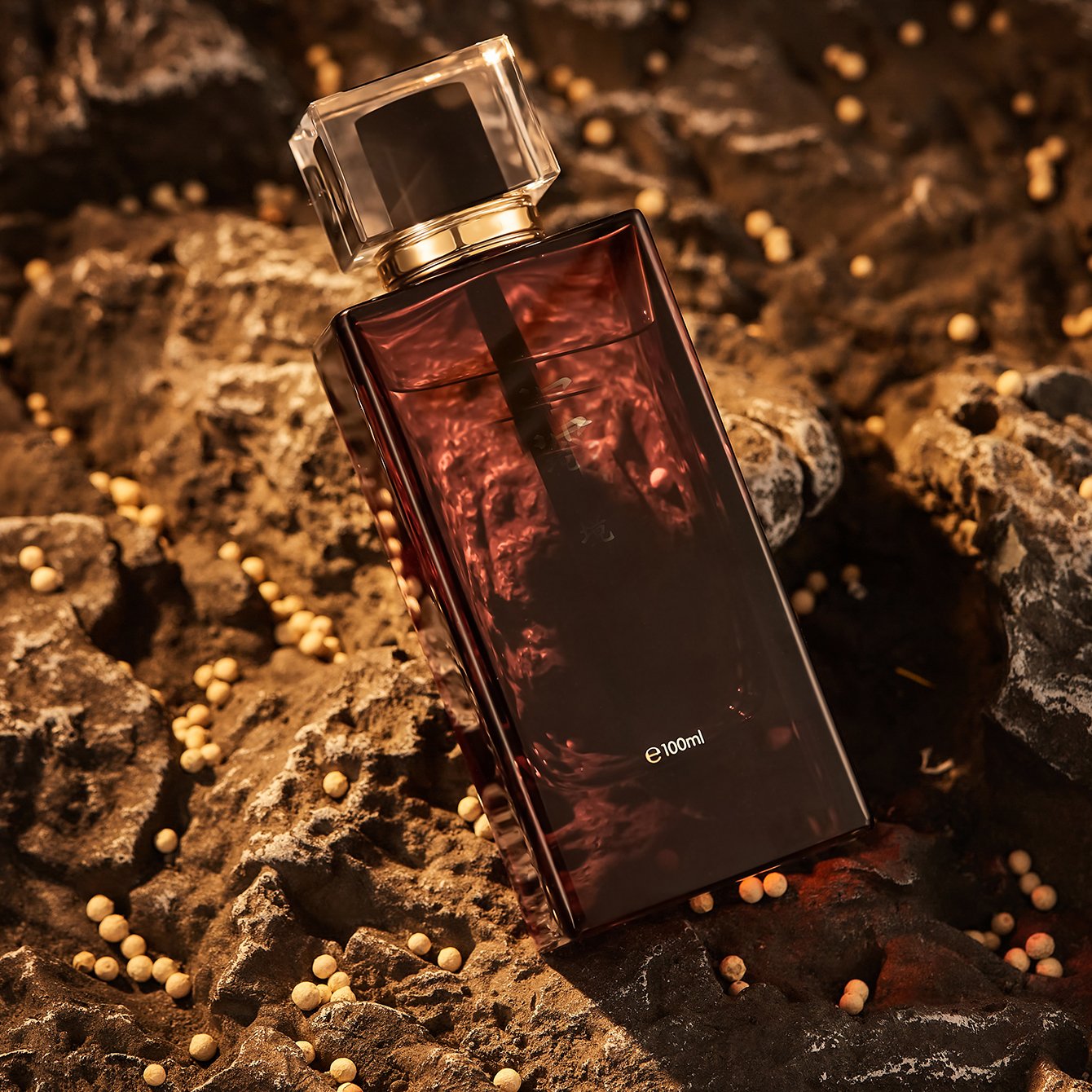 Top Quality Men's Perfume Supplier Brand Perfums: Long Lasting Fragrance Perfume and Body Spray.