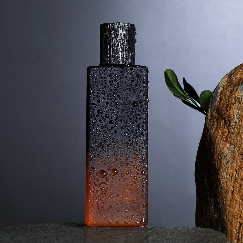 OEM High Quality Men's Perfume Natural Long Lasting Fresh Aquatic Woody Woody Flowers fruits Fragrance Men Perfume Private Label