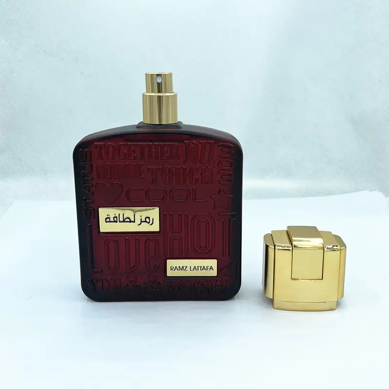 Wholesale 100ML Luxury Arabic Middle East Dubai Body Spray Mist Perfume Long Lasting Fragrance Men's Perfume