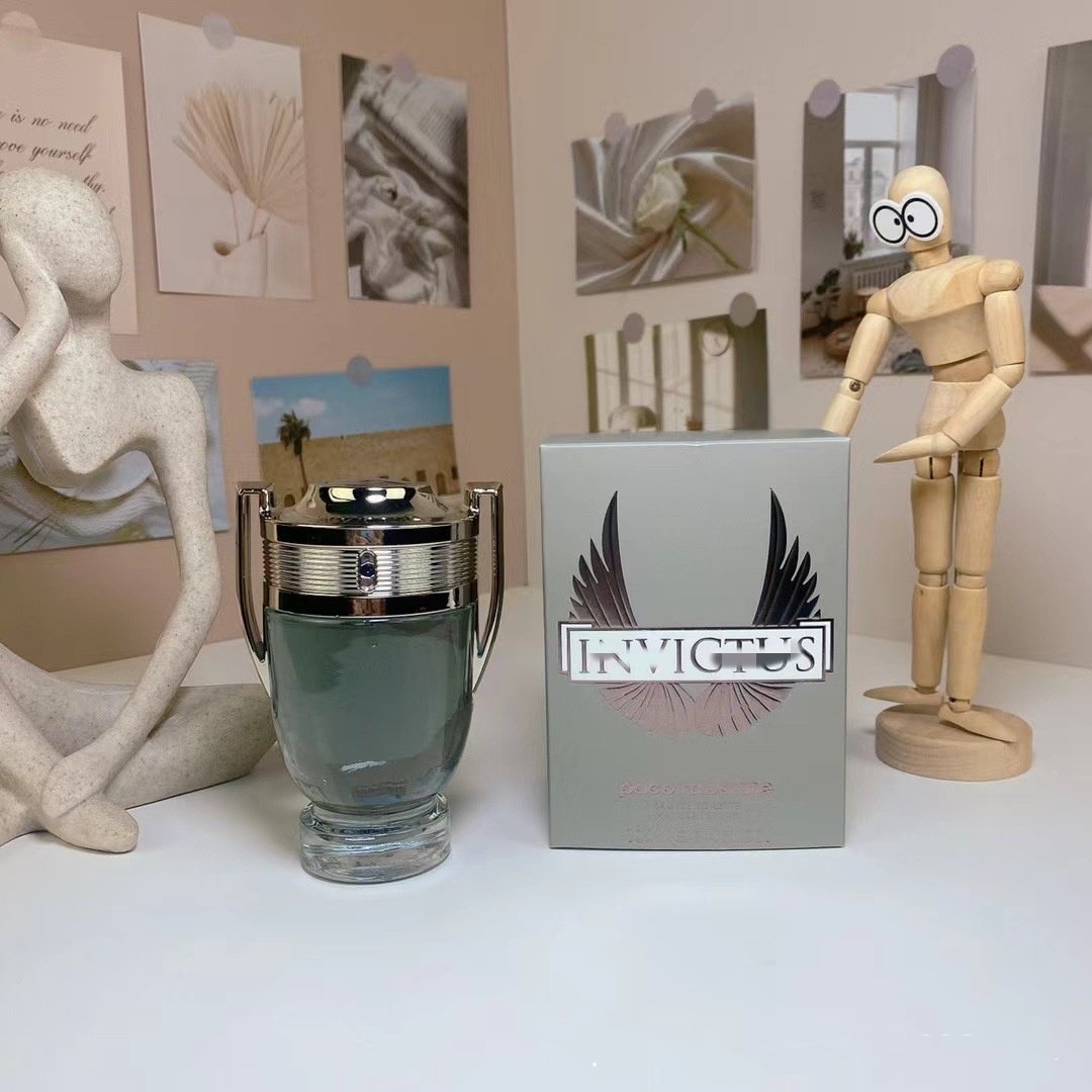 Paco Brave Trophy Men's Roll-On Perfume Unbeatable Wooden Flavor Balm Wholesale Chemical-Based Scent Showcasing Men's Spirit