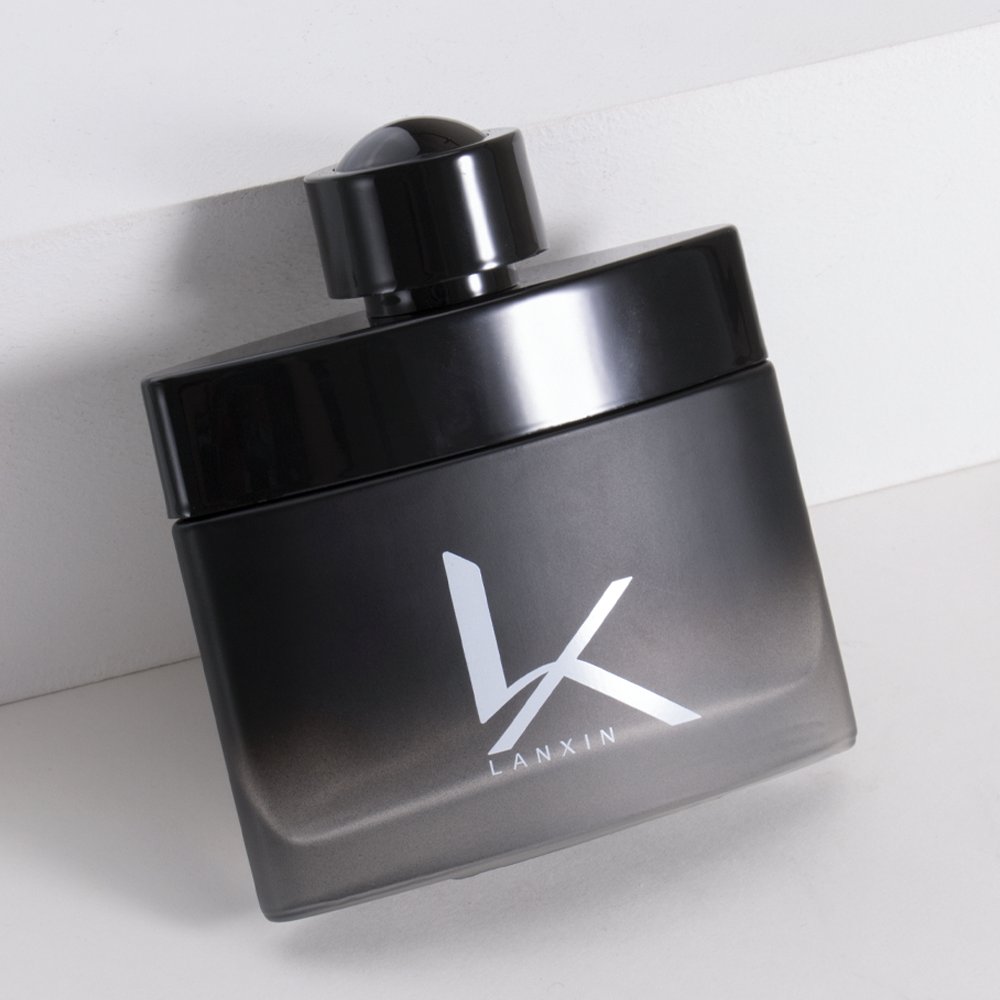 Wholesale Custom 50ml Men's Perfume Bottle With Box 50 ml Unique Empty Glass Black Perfume Spray Bottle
