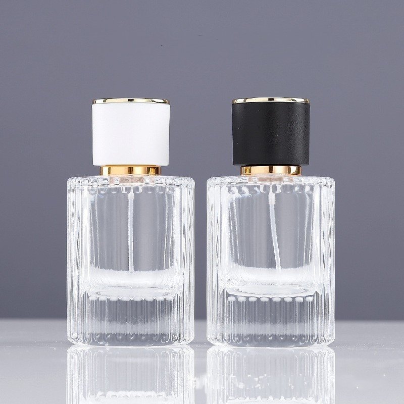 Luxury 50ml Glass Perfume Bottle for Men Empty Cosmetic Packaging Manufacturer's Spray Bottle Screw Cap Screen Printing Surface