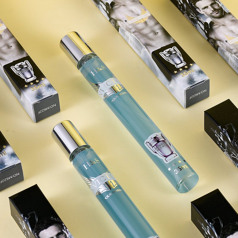 Wholesale OEM/ODM 35ml Men's Perfume Long Lasting Perfume Spray for Men with Display Box C ustomization acceptable