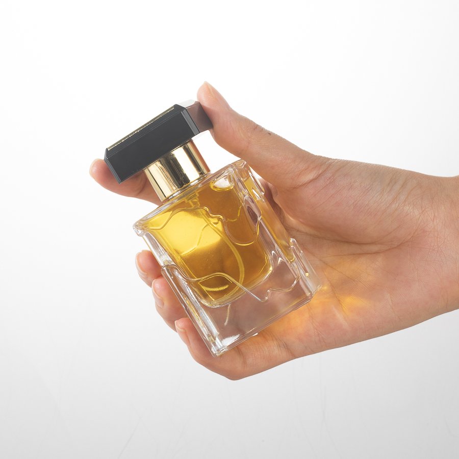 Factory mens Custom Crimp perfume Glass Bottle Luxury Pump Sprayer Clear Empty Square 30ml 50ml 100ml perfume Bottle