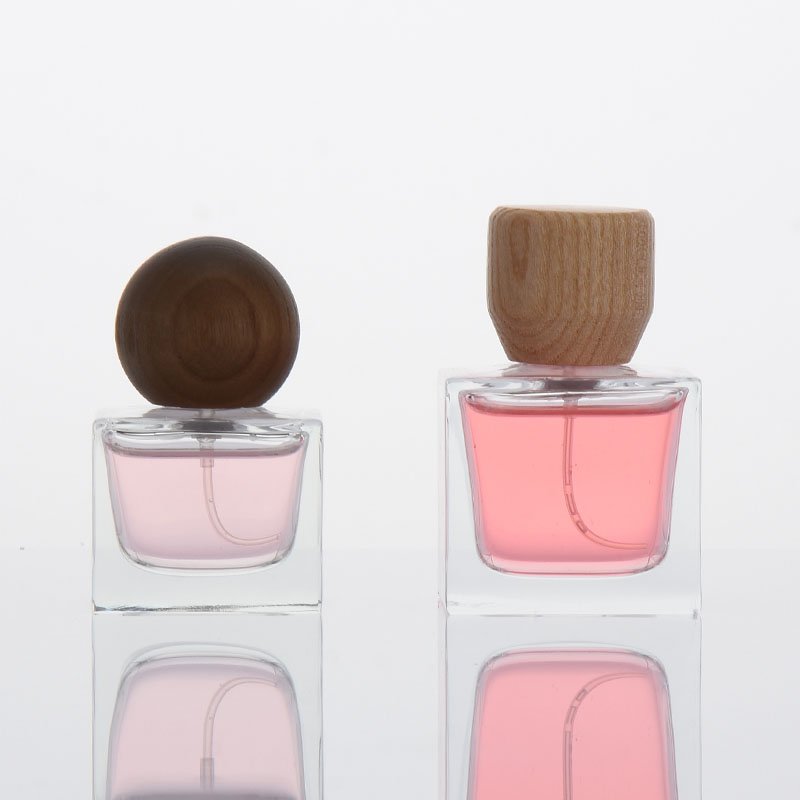 In Stock Low MOQ Polished Hight Grade 30ml 50ml Perfume Bottle with Customizable Box and Logo Printing