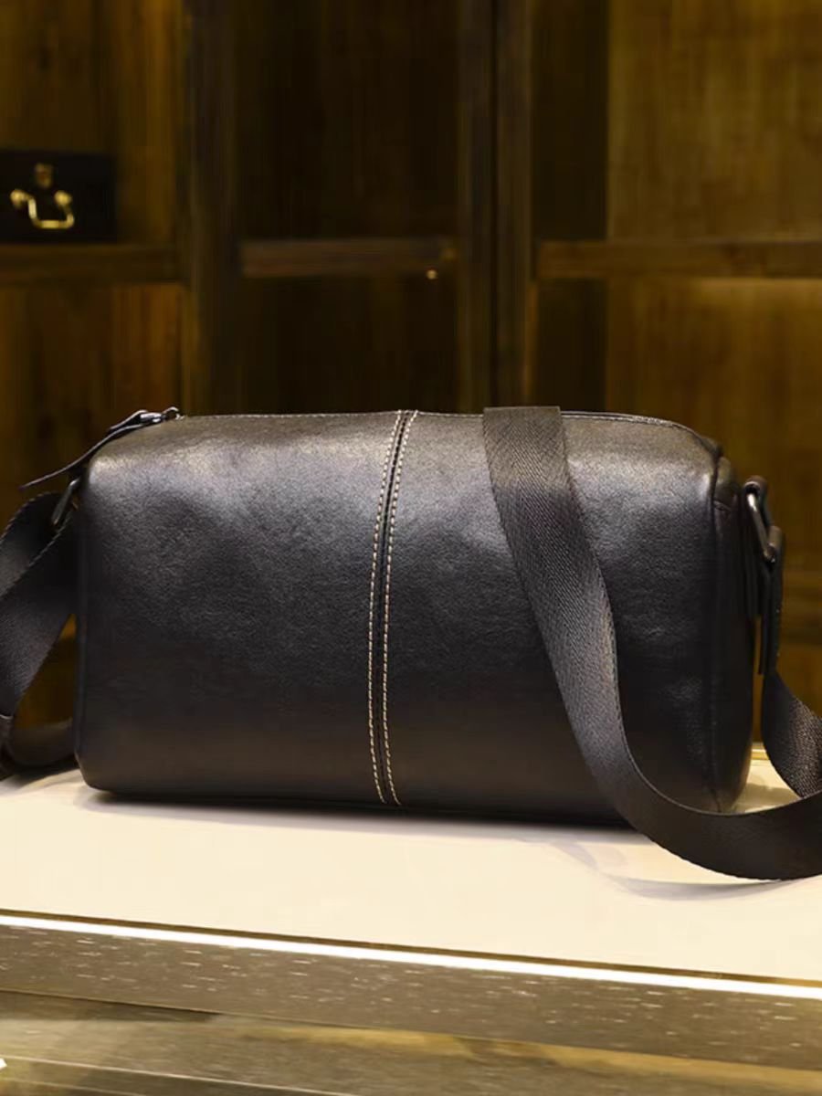Men's crossbody bag leather 2024 new business leisure senior sense backpack head layer cowhide bag men's shoulder bag
