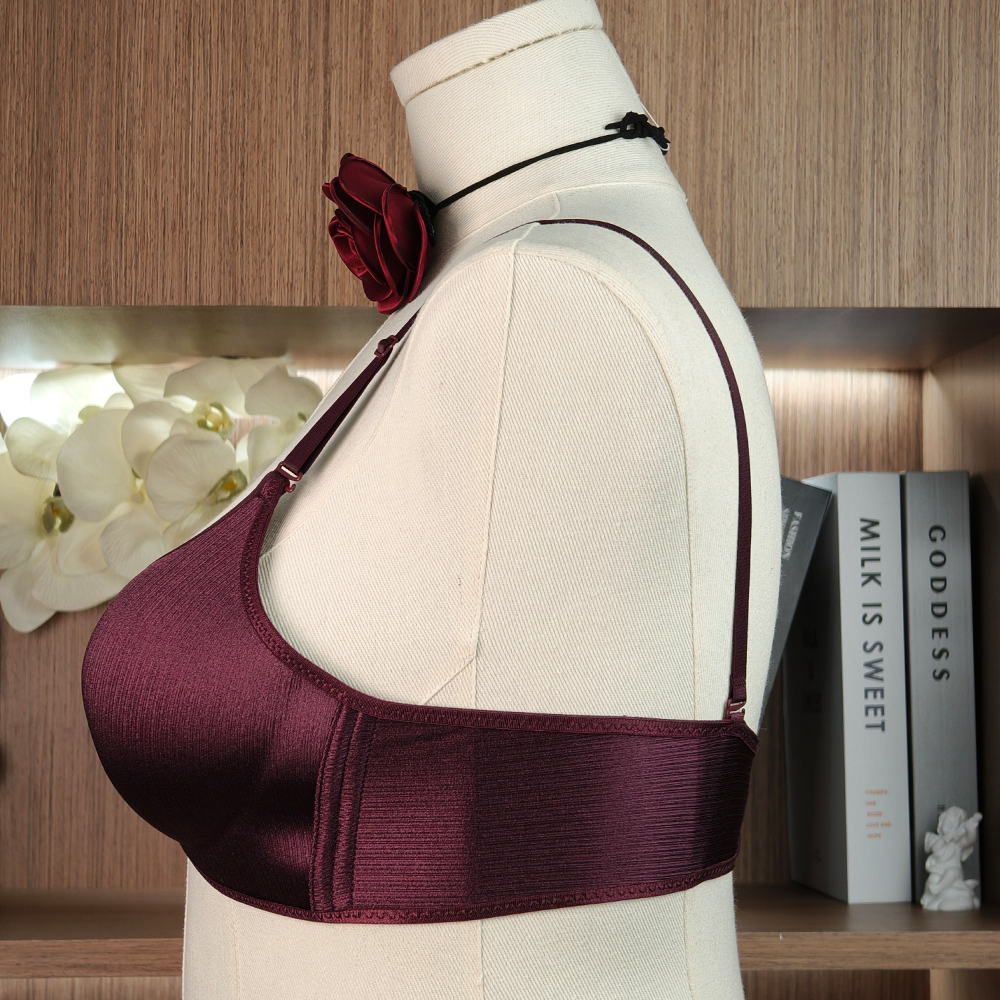 Ultra-Comfort Big Size Women Bra with Breathable Fabric and Superior Lift Effect Elegant Champagne Wirefree Plus Size Bralette