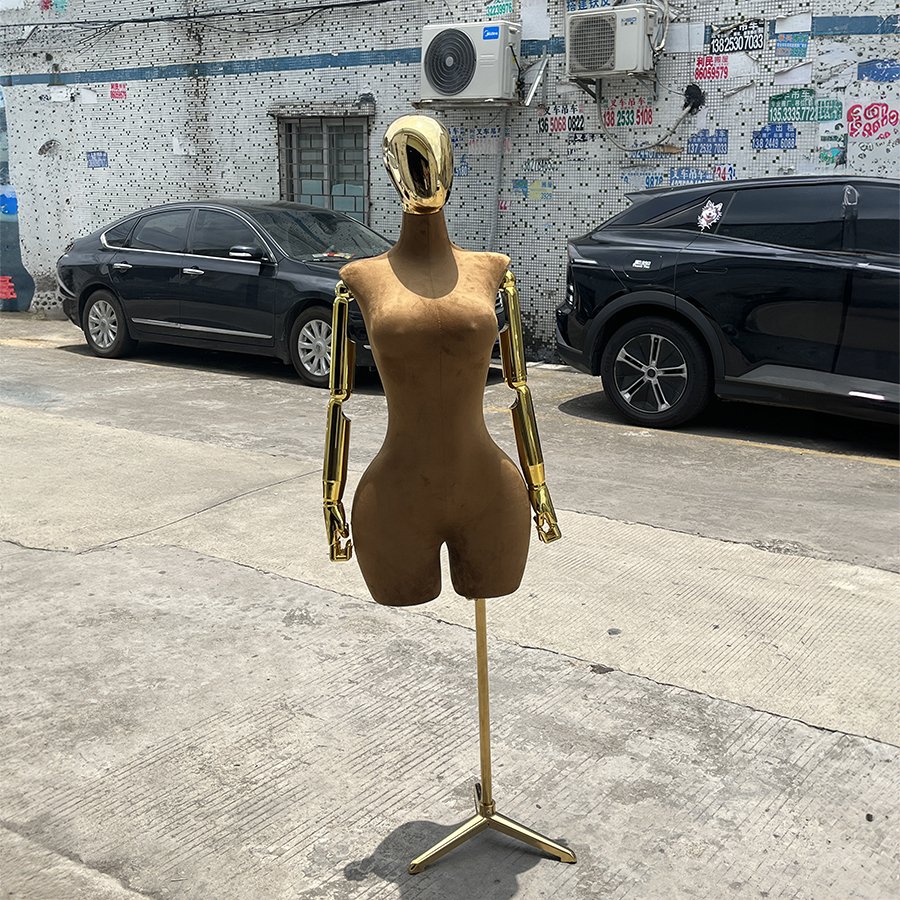 Brown Fiberglass Half Body Bbl Mannequin Curvy Dress Form Manikin Leg Plus Size Mannequin Woman Big Butt Mannequin with Gold Arm