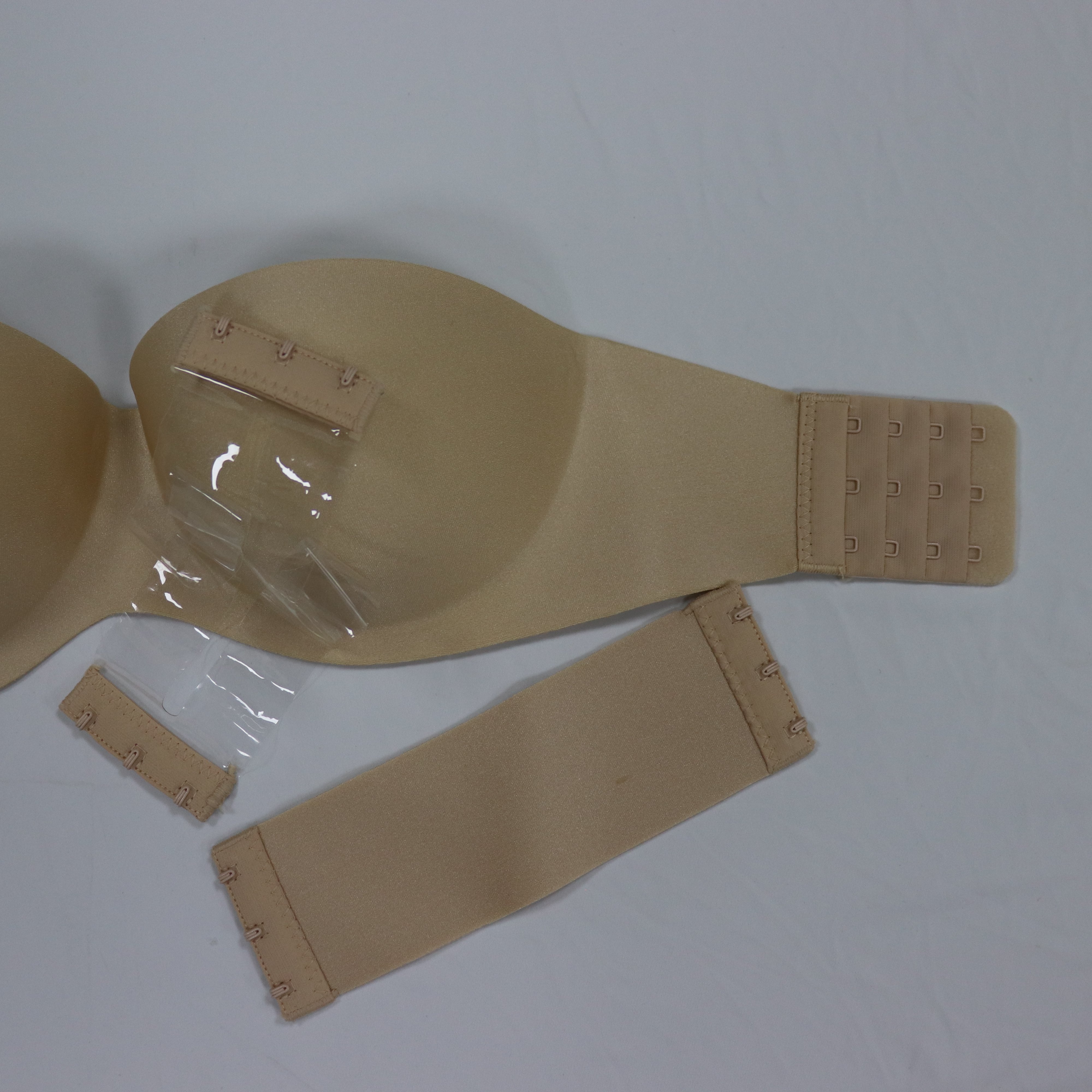Factory direct selling U-shaped invisible strapless bra with bra patch Lingerie