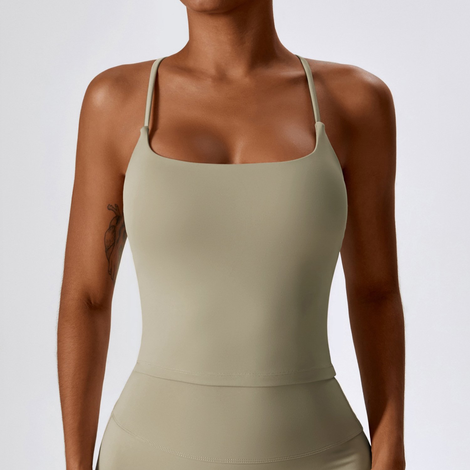 Summer Best Sale Style New Colors Yoga Vest With Breast Pad Sexy Thin Belt Beautiful Back Yoga Top Half Sling Crop Top Vest