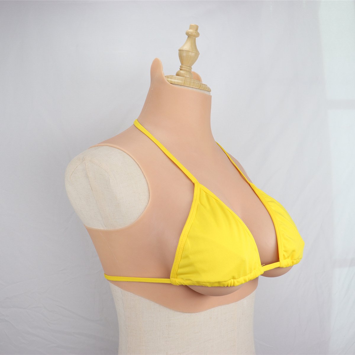 2023 Hot Sexy T-shirt design breastplate suitable for crossdressers transgender cosplay Silicone Wearable Breast Forms