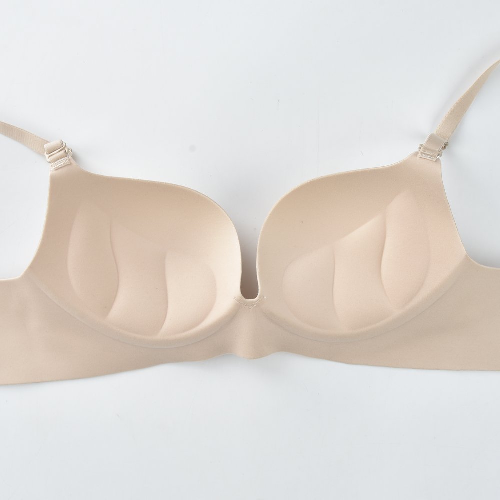 PengSheng Glossy Smooth Invisible Push Up Wireless One Piece Soft Thick Padded Bra Bralette for Women