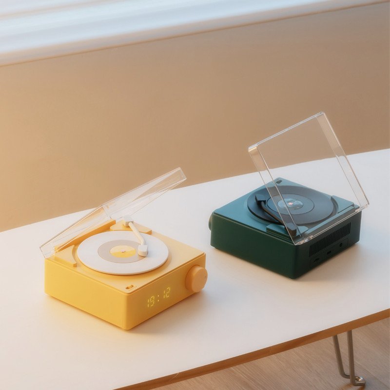Redwingy Retro Wireless Lautsprecher Bluetooth 5.0 Stereo Music Player Desktop Wecker Vintage Form Tf Karte
