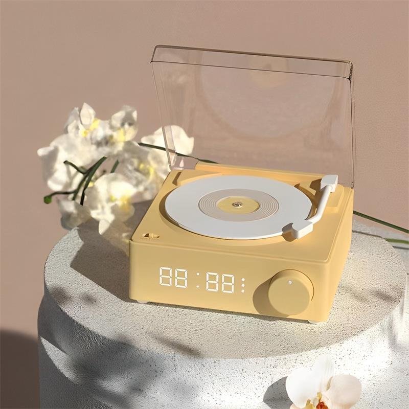 Redwingy Retro Wireless Lautsprecher Bluetooth 5.0 Stereo Music Player Desktop Wecker Vintage Form Tf Karte