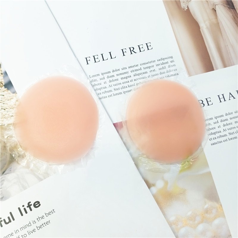 Waterproof Silicone Invisible Nipple Cover Reusable Nipple pasties Self Adhesive Nipple Covers