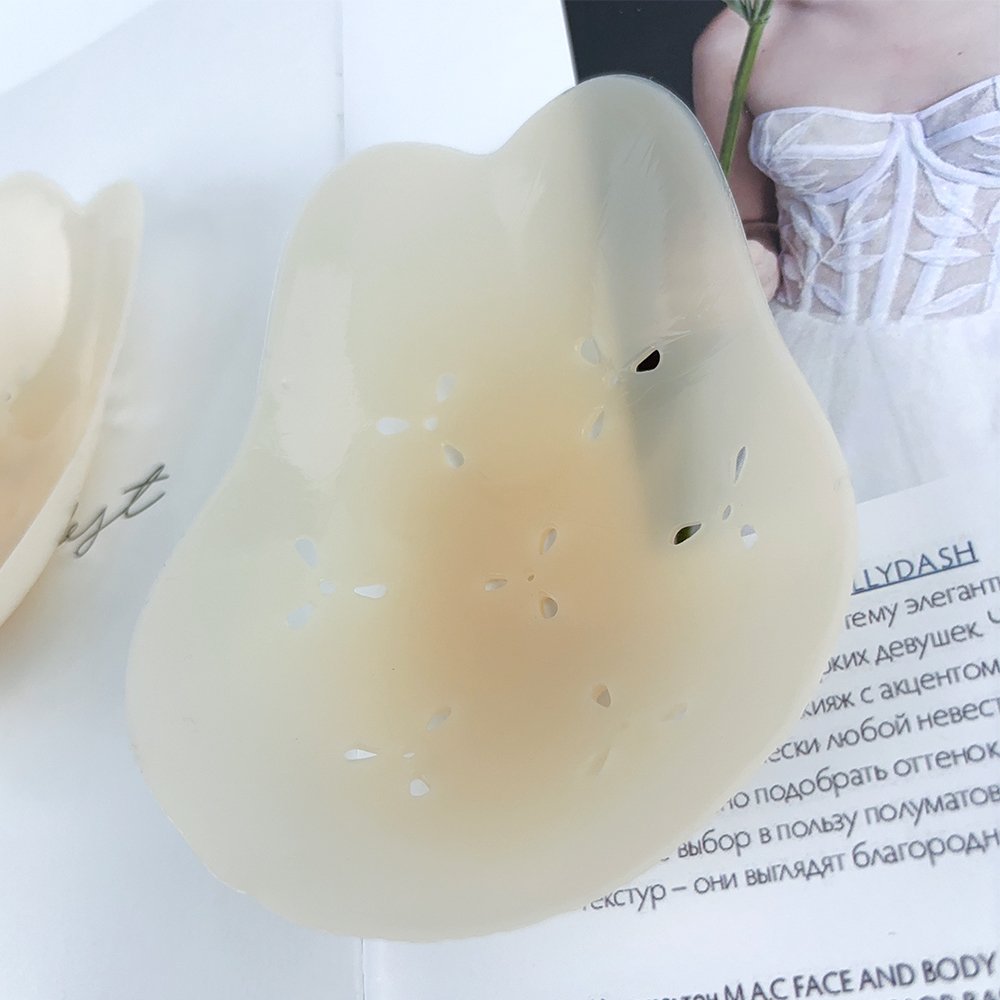 Sticky Bra Invisible Lifting Adhesive Bra Breast Lift Up Nipple covers Backless Reusable Push Up Silicone Bra