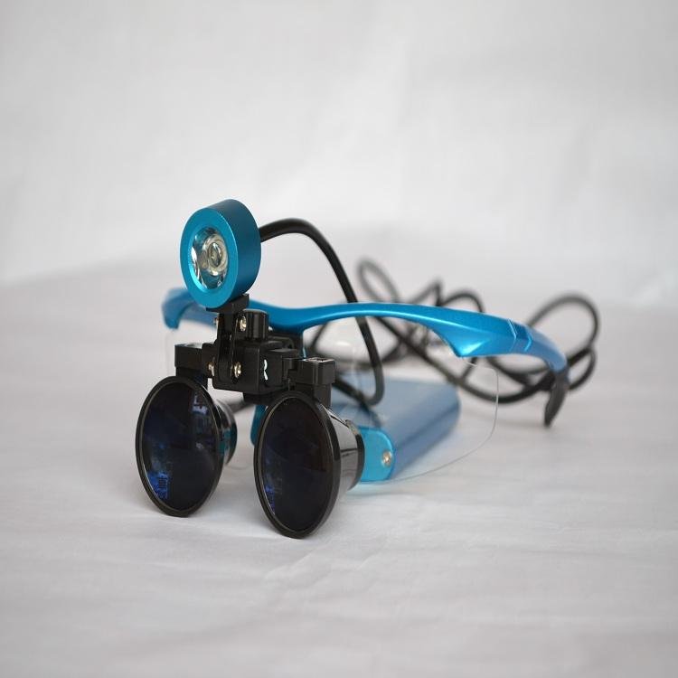Surgical loupes with head light lamp for medical dental ues