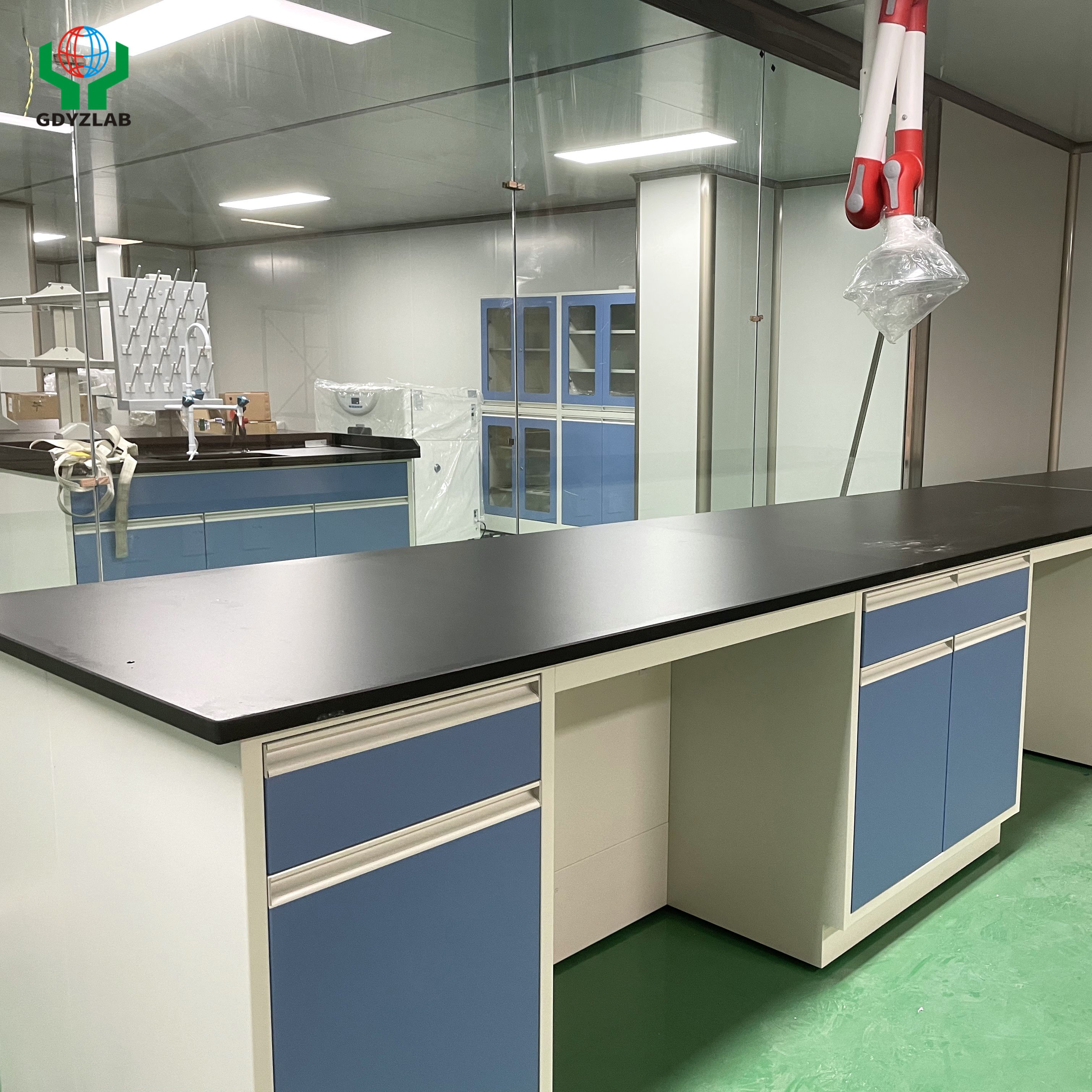 2024 Trend Hot selling Chemiscal Resistance Heavy Duty All steel Workbench Work table Laboratory furniture school desk