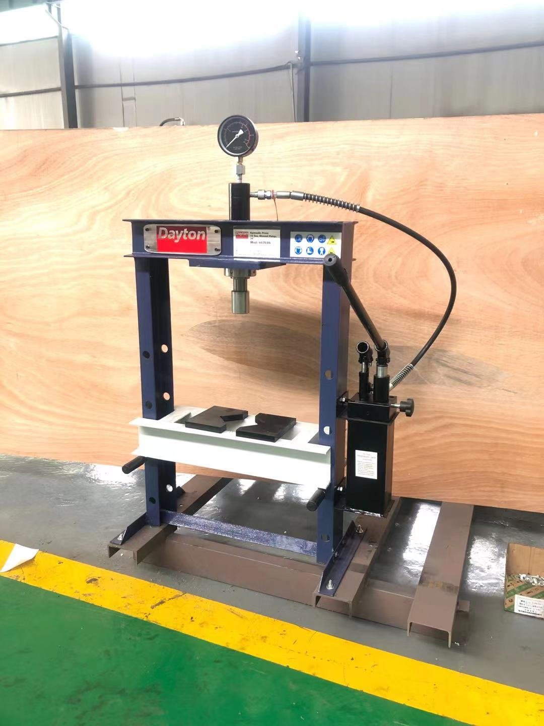 High Efficiency Manual Hydraulic Press Equipped With Fast Travel and Quick Release Function, Improve Production Efficiency