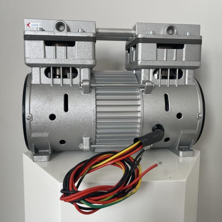780W high power oil-less dry vacuum pump -99Kpa high vacuum 70DB silent piston vacuum pump head for dental equipment