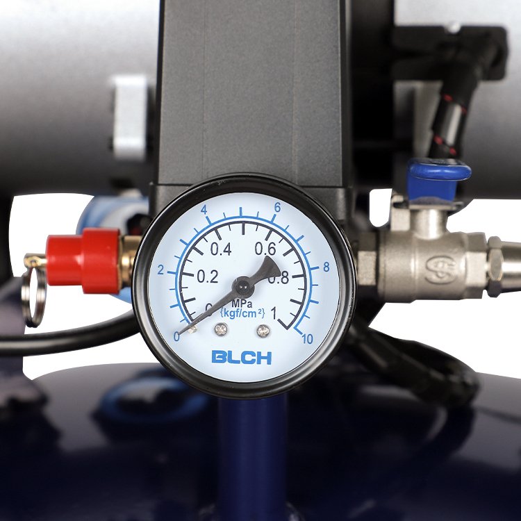 Medical Equipments 220V AC POWER Portable Air Compressor Oil Free Air Compressor For Hospital Dental