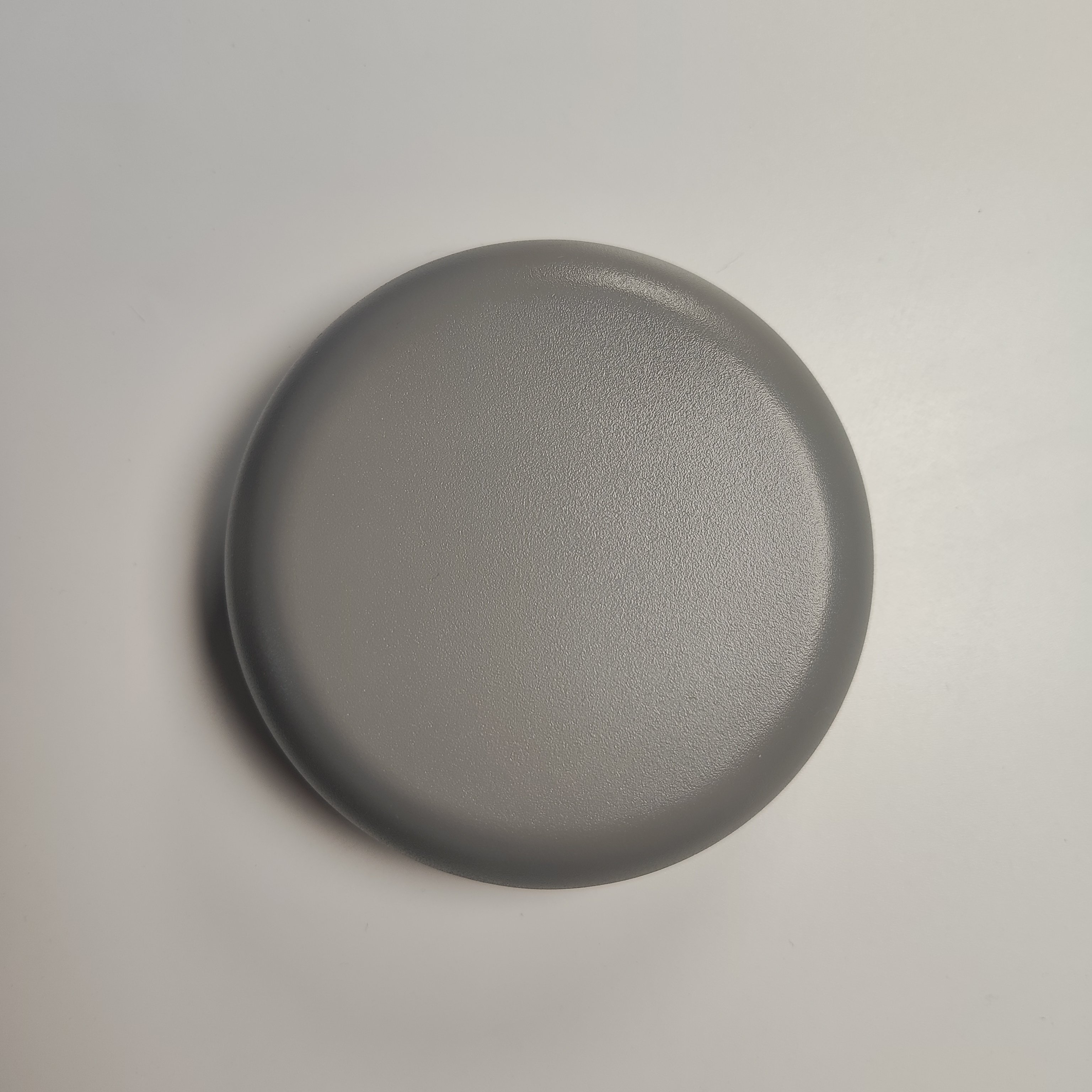Magnetic Round Dental Orthodontic Retainer Aligner case with silicone pads