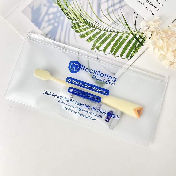 Portable Dental Equipment Toothbrush Vinyl Toiletry Pouch Custom Logo Cosmetic Makeup Bag With PVC Lining For Dental Office