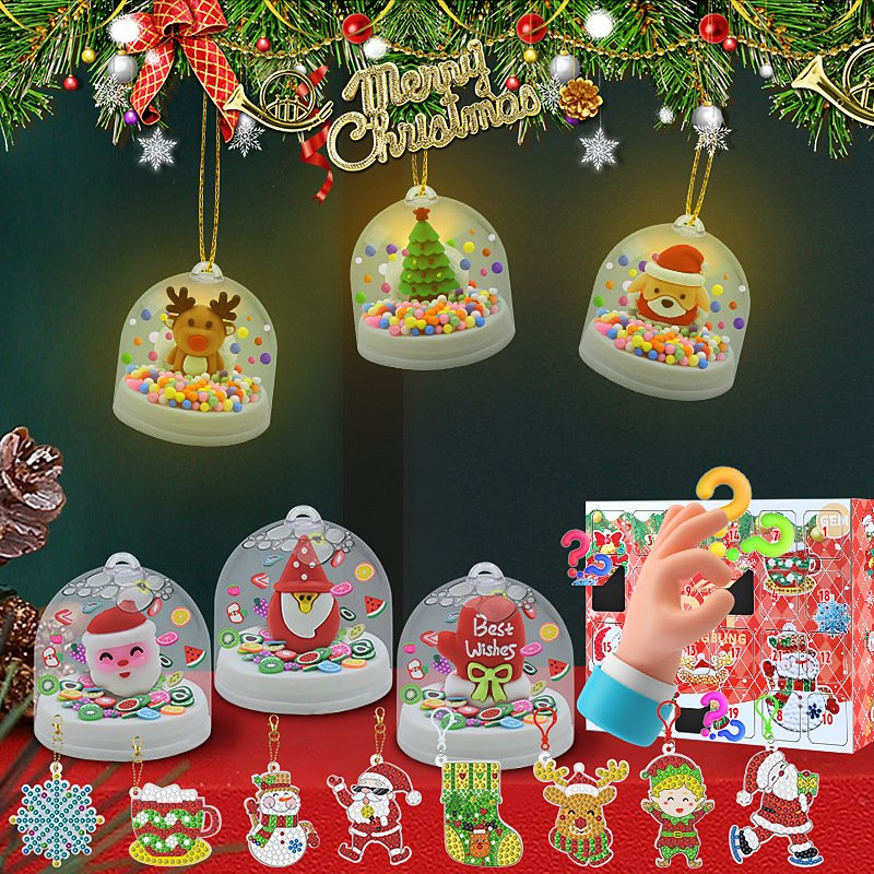 Xmas Gift Ornament Paint Kit with Round Full Drill Diamonds Paintings keychain Pendant Ser Christmas tree set Home Decor