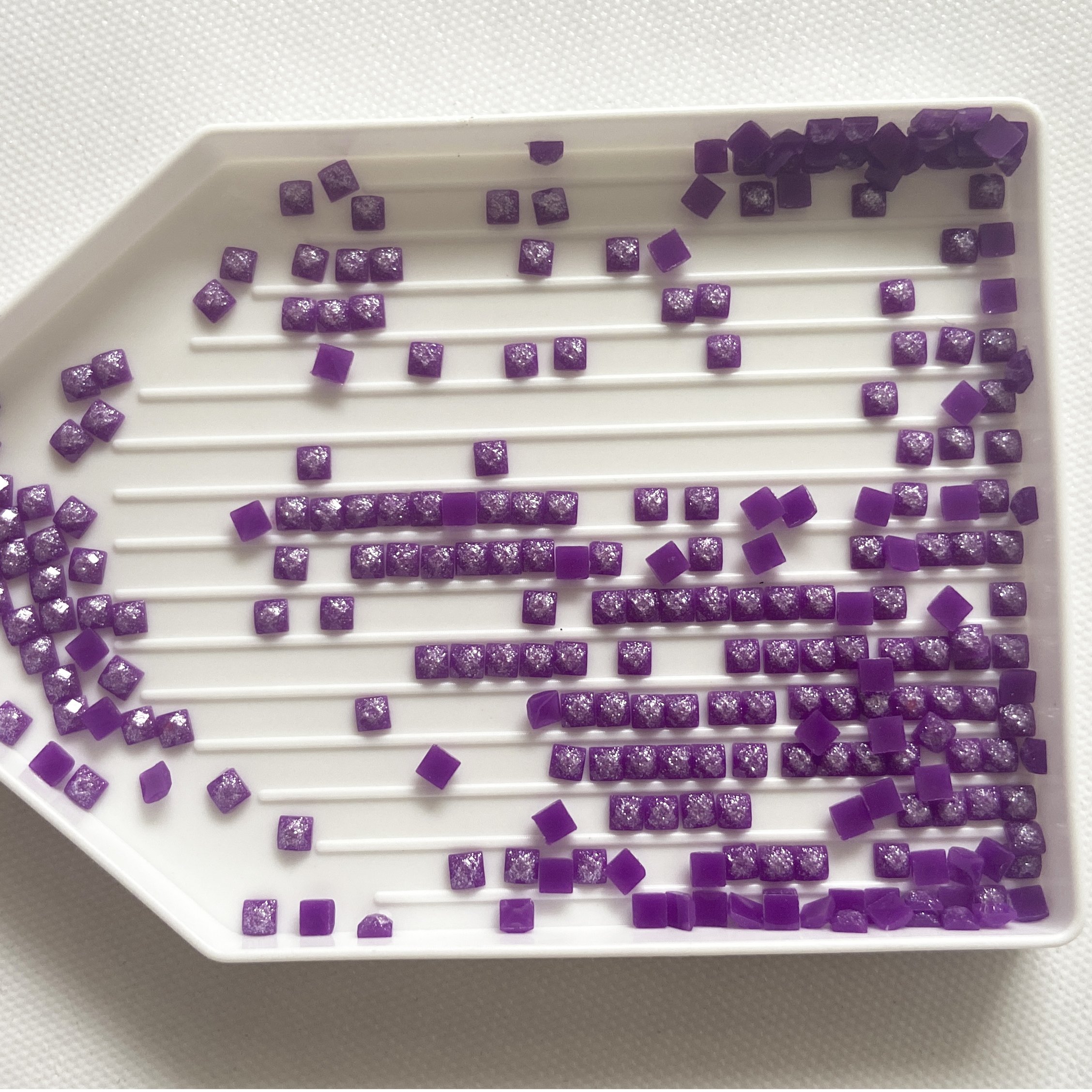 High Quality Resin Drills DMC Round Square Fairy Dust Diamond Painting Glitter Beads