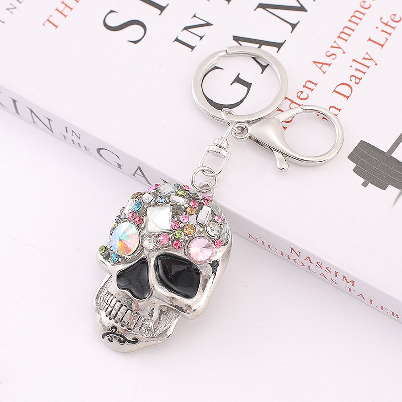 Skull Key Keychains 3D Creative Novelty Blings Crystal Skull Animal Keyrings for Women Girl Charm Purse Handbag Gift