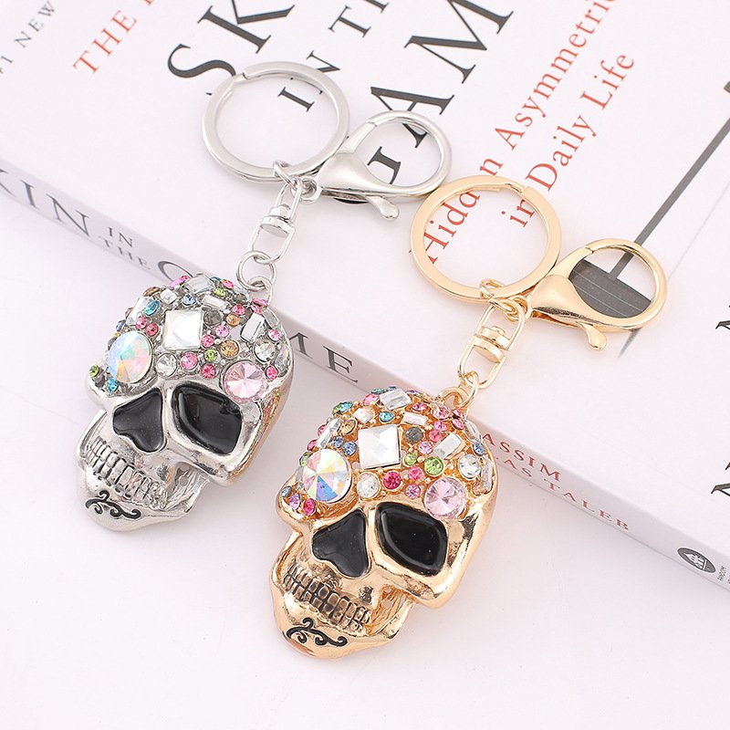 Skull Key Keychains 3D Creative Novelty Blings Crystal Skull Animal Keyrings for Women Girl Charm Purse Handbag Gift
