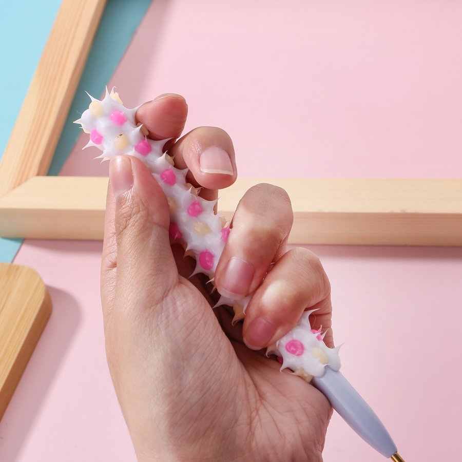 Wholesale DIY Diamond Painting Pen Comfort Hand Feeling Design Colored 5d Diamond Painting Drill Pen