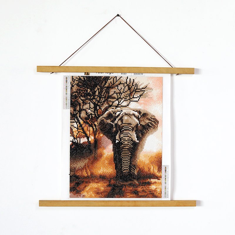 Custom Design 5d Diamond Painting Wooden Magnetic Photo Frame Oil Painting Artworks Hanging Shaft Frame