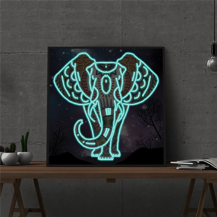 Wholesale 5d Luminous Diamond Painting Solid Wall Arts Special Shape Partial Diamond Art Painting