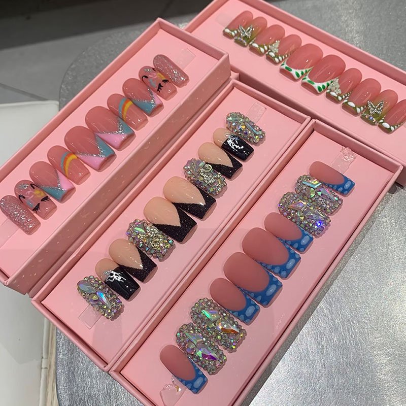 10 pcs Smooth luxury coffin Beautiful flowers Freehand painting full-cover wholesale artificial diamond hand-pressed nails