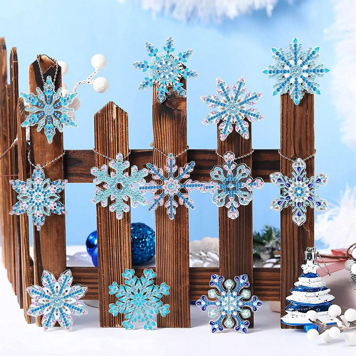 12pcs Double-Sided Snowflake 5D Diamond painting keychain Christmas Party Decoration or DIY Decorations for Creative Expression