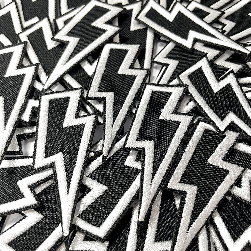 custom flash lightning bolt design iron patches embroidery for clothing